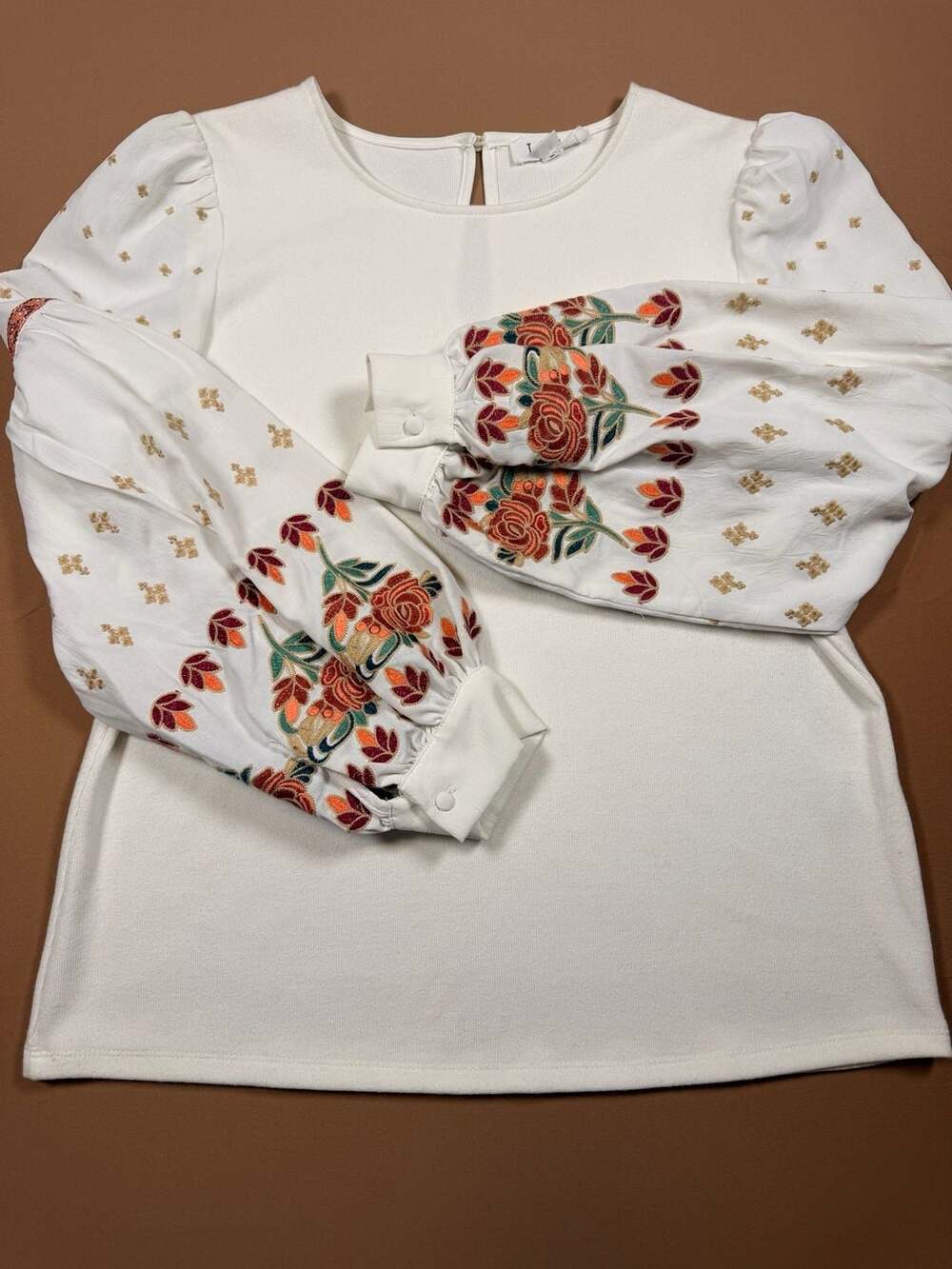 THML Floral Embroidered Puff Sleeve Blouse Cream Medium FTM843 - Picture 10 of 12